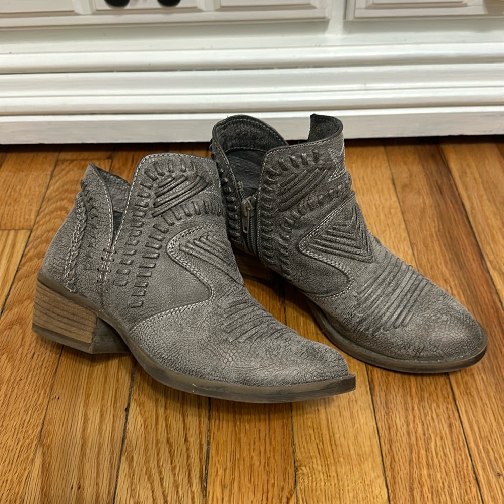 Women’s Booties